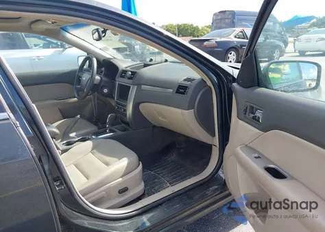 2010 Ford Fusion Hybrid из США, поврежденный, VIN 3FADP0L37AR210797